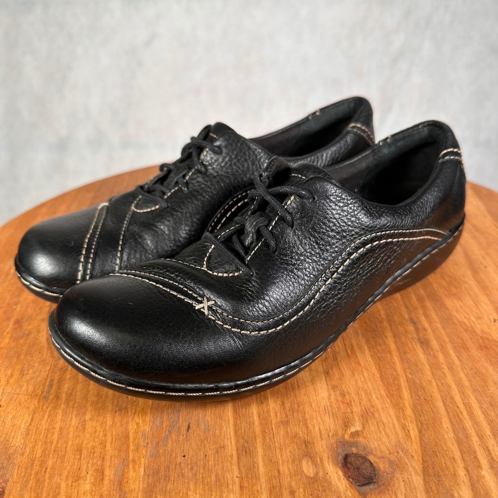 Clarks Oxford Shoes Women 8M Black Good Leather Contrast Stitch 62646
